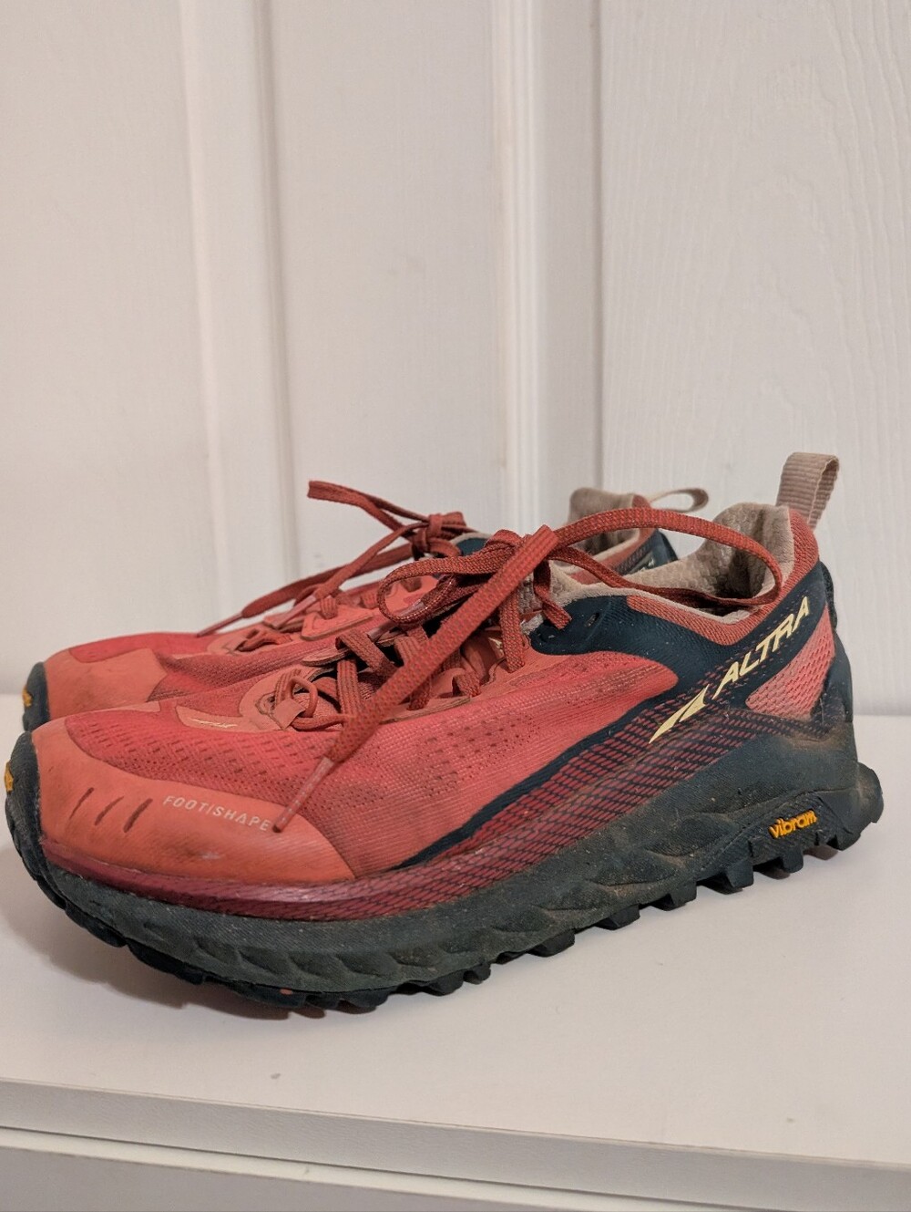 Altra Olympus 4 Trail Running Shoes Womens Size 7.5 EUR 38.5 Blue Pink Outdoor